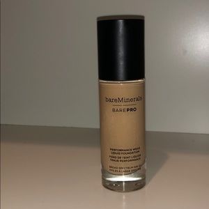bareMinerals BARE PRO foundation